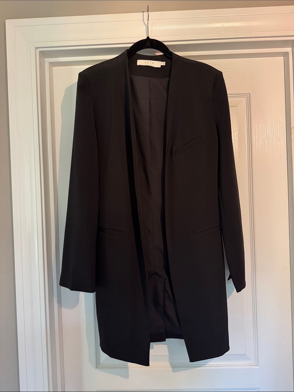 ASTR women’s black blazer, extra long, size medium